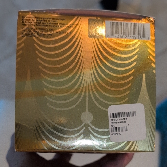 MAC Cosmetics Stay Curious Lipstick Set - Picture 12 of 13